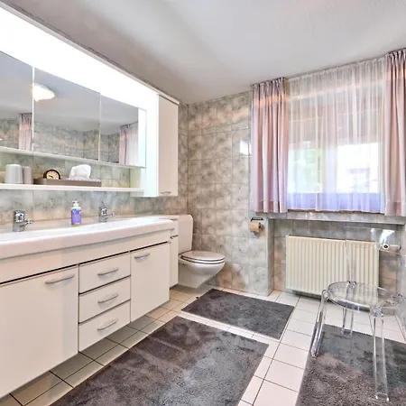 Ursprung Apartment *