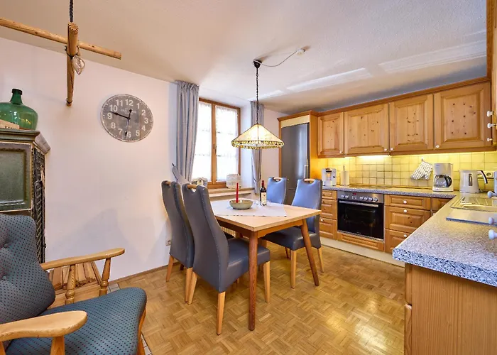 Ursprung גרמיש-פרטנקירכן